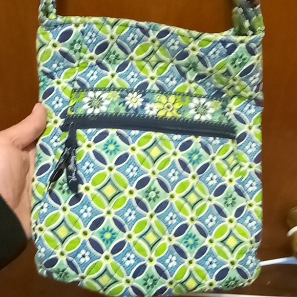 Vera Bradley crossbody bag - Picture 2 of 7